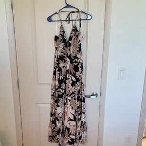 ILLA ILLA Black and Cream Floral Maxi Dress